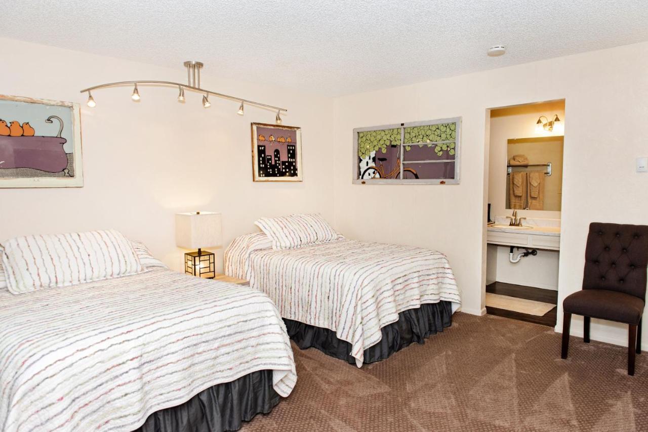 Red Wing Motel มานิทูสปริงส์ ภายนอก รูปภาพ